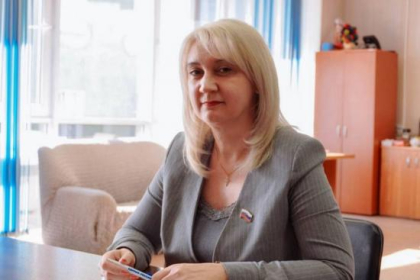 Взаимодействие в вопросах законотворчества стало основной темой встречи вице-спикера ЗС Натальи Дикусаровой с коллегами из Госдумы